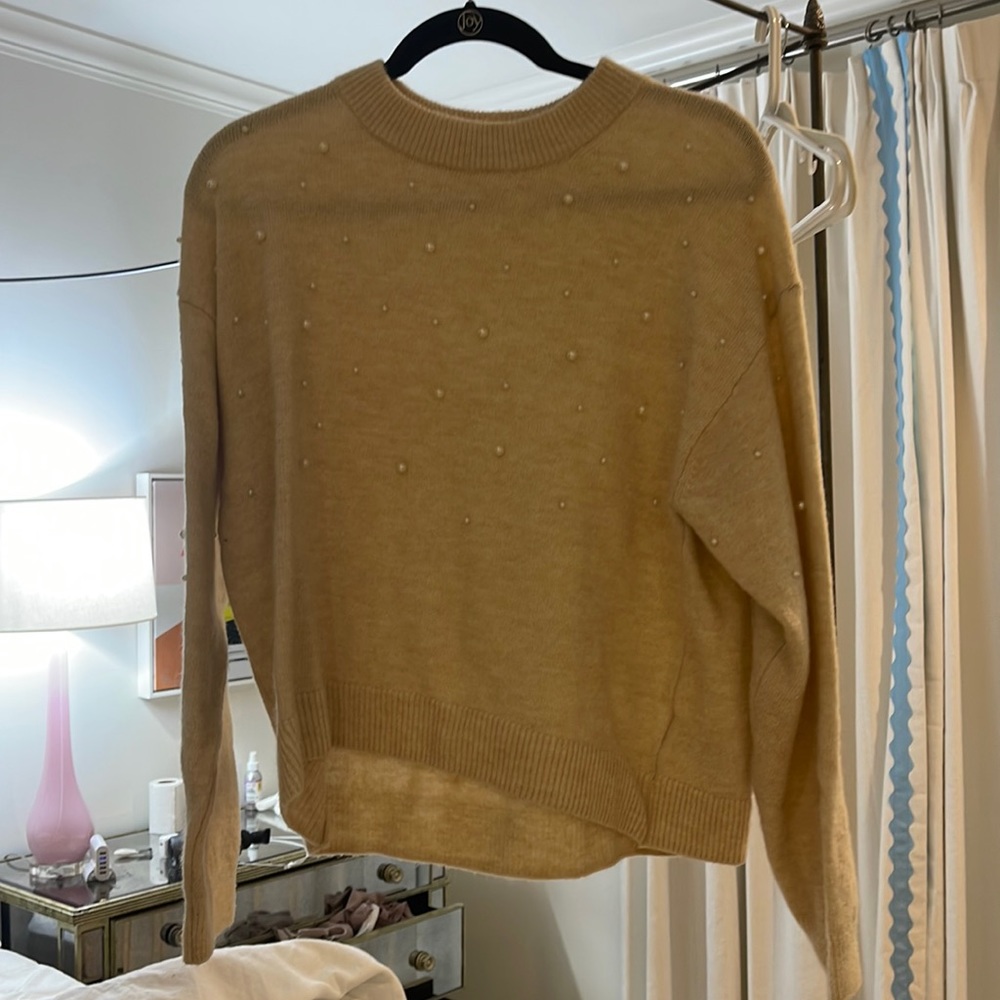 Pearl sweater